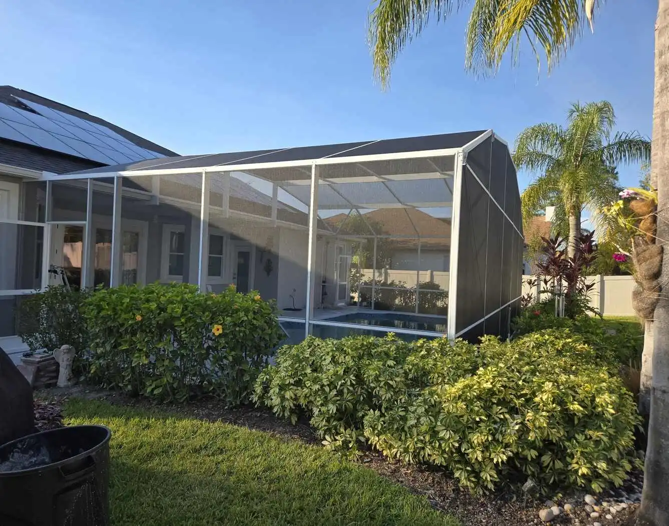 Aluminum frame repair service for screened patio in Central Florida